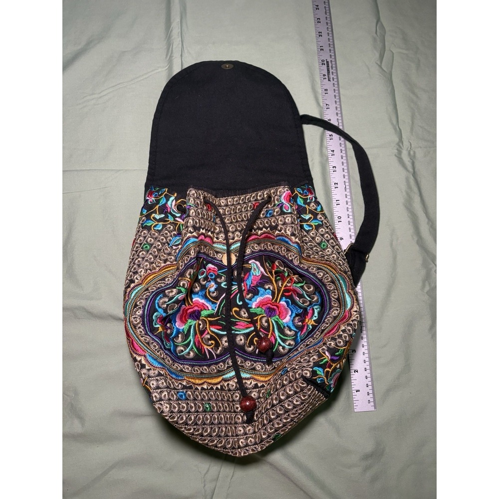 Women's Multicolor Embroidered Floral Backpack Drawstring Inner Pockets - Picture 3 of 4